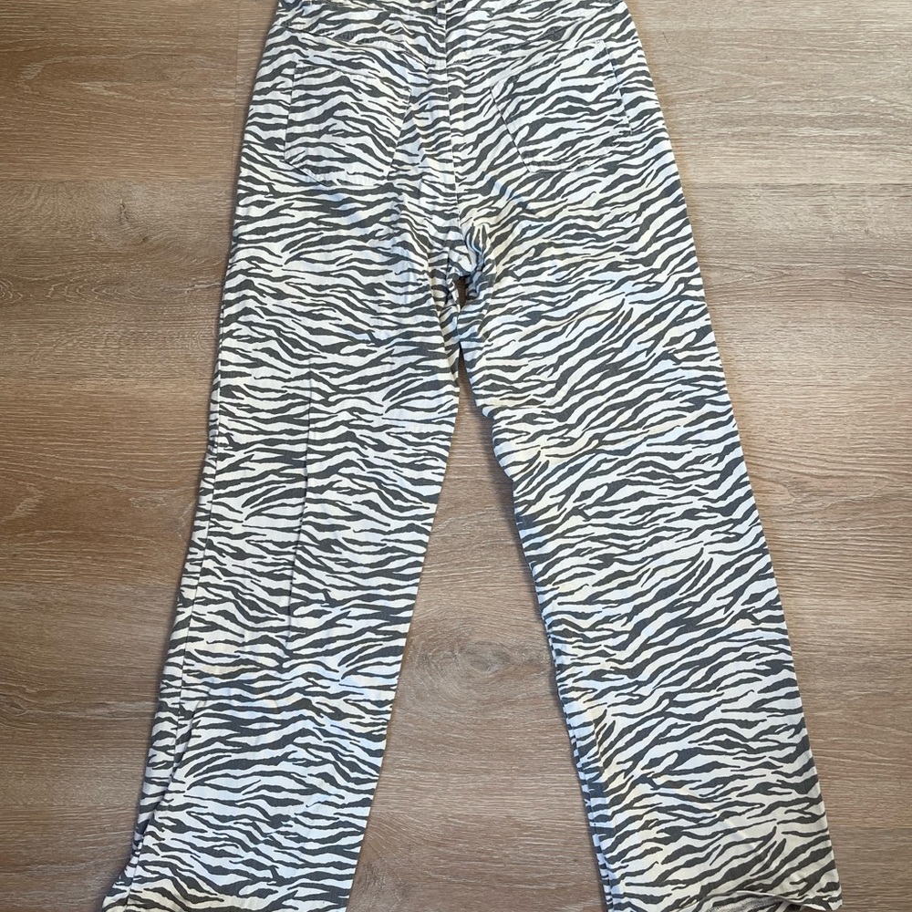 Zebra Print Pants - Picture 2 of 3